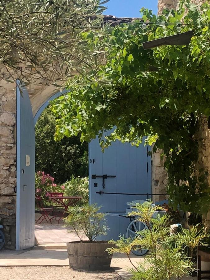Le Tresor Des Templiers Hotel Malataverne Kültér fotó