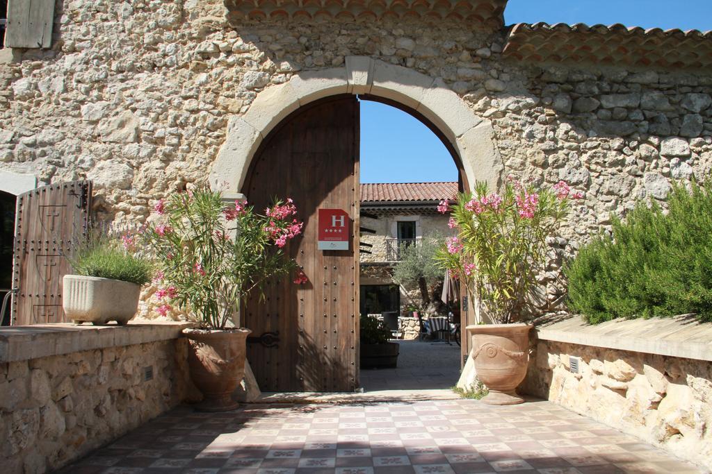 Le Tresor Des Templiers Hotel Malataverne Kültér fotó